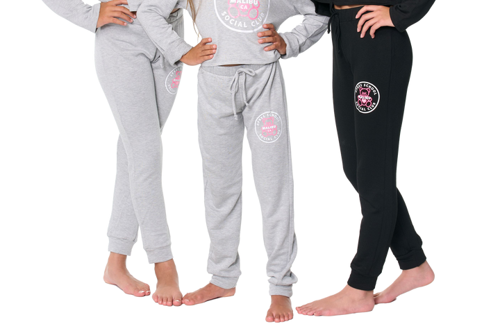 Girl's (8-14) Butter Fleece Sweatpants with "APRES SCHOOL SOCIAL CLUB TEDDY BEAR" Screen