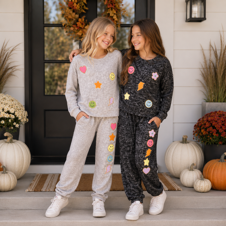 Little Girl's (4-6x) Hacci Sweatpants with Assorted Color Glitter Chenille Bow Patches