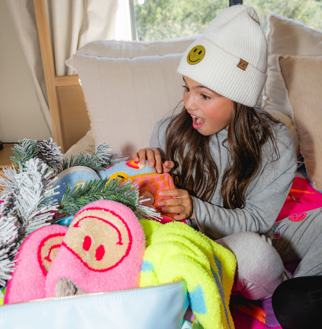 Girl's (10-14) Plush Slippers in Hot Pink with a Beige Happy Face