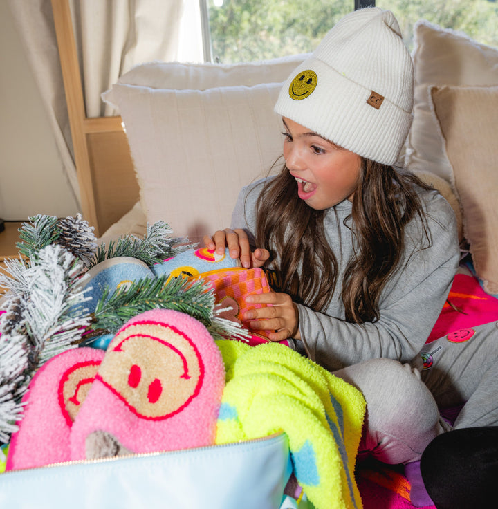 Girl's (10-14) Plush Slippers in Hot Pink with a Beige Happy Face